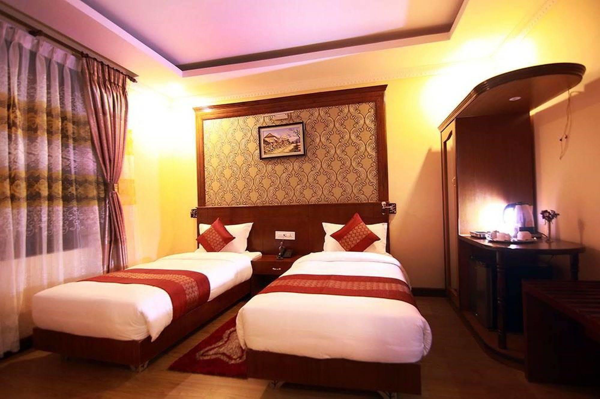Hotel Pokhara Goodwill Bagian luar foto