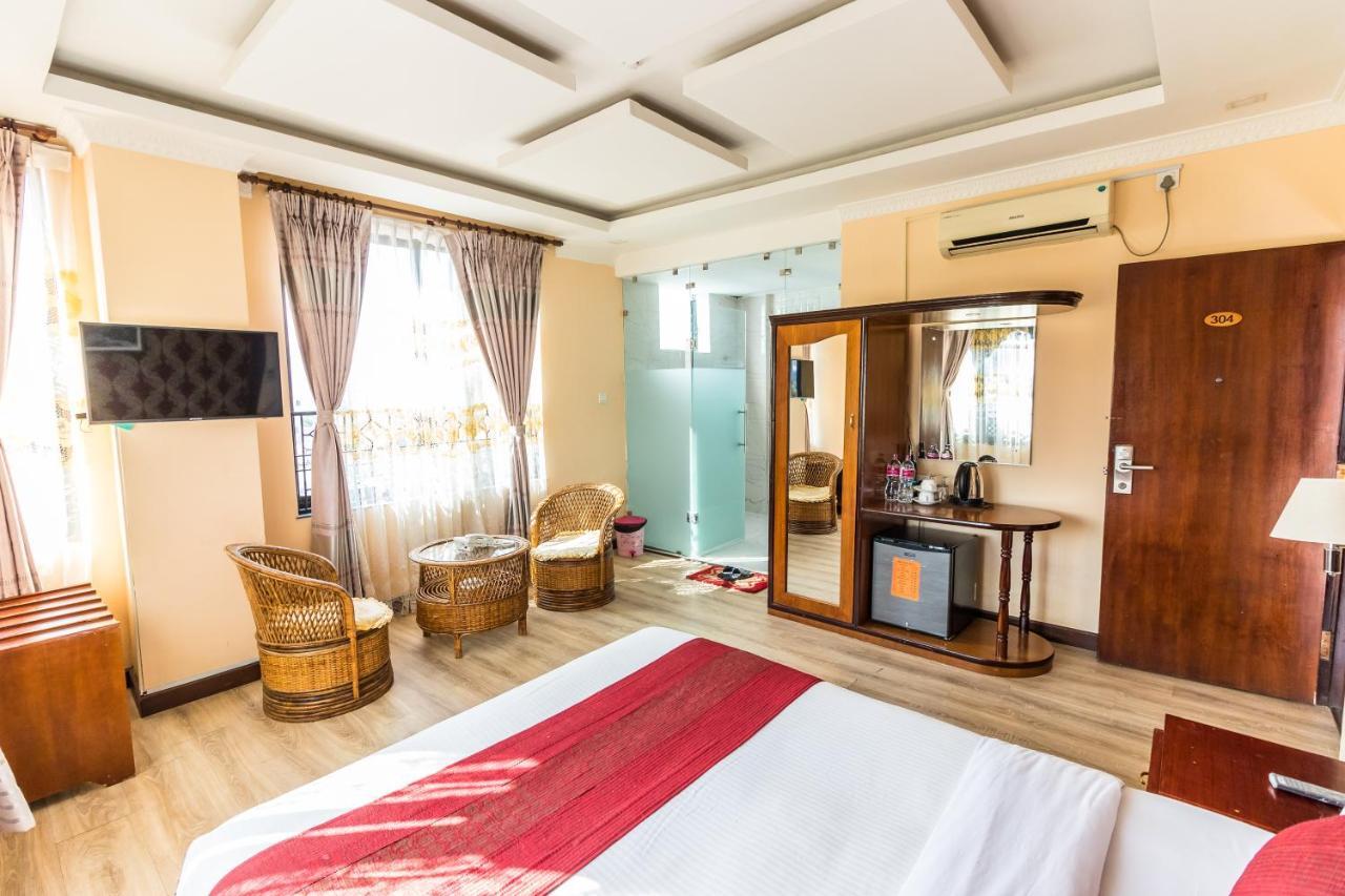 Hotel Pokhara Goodwill Bagian luar foto